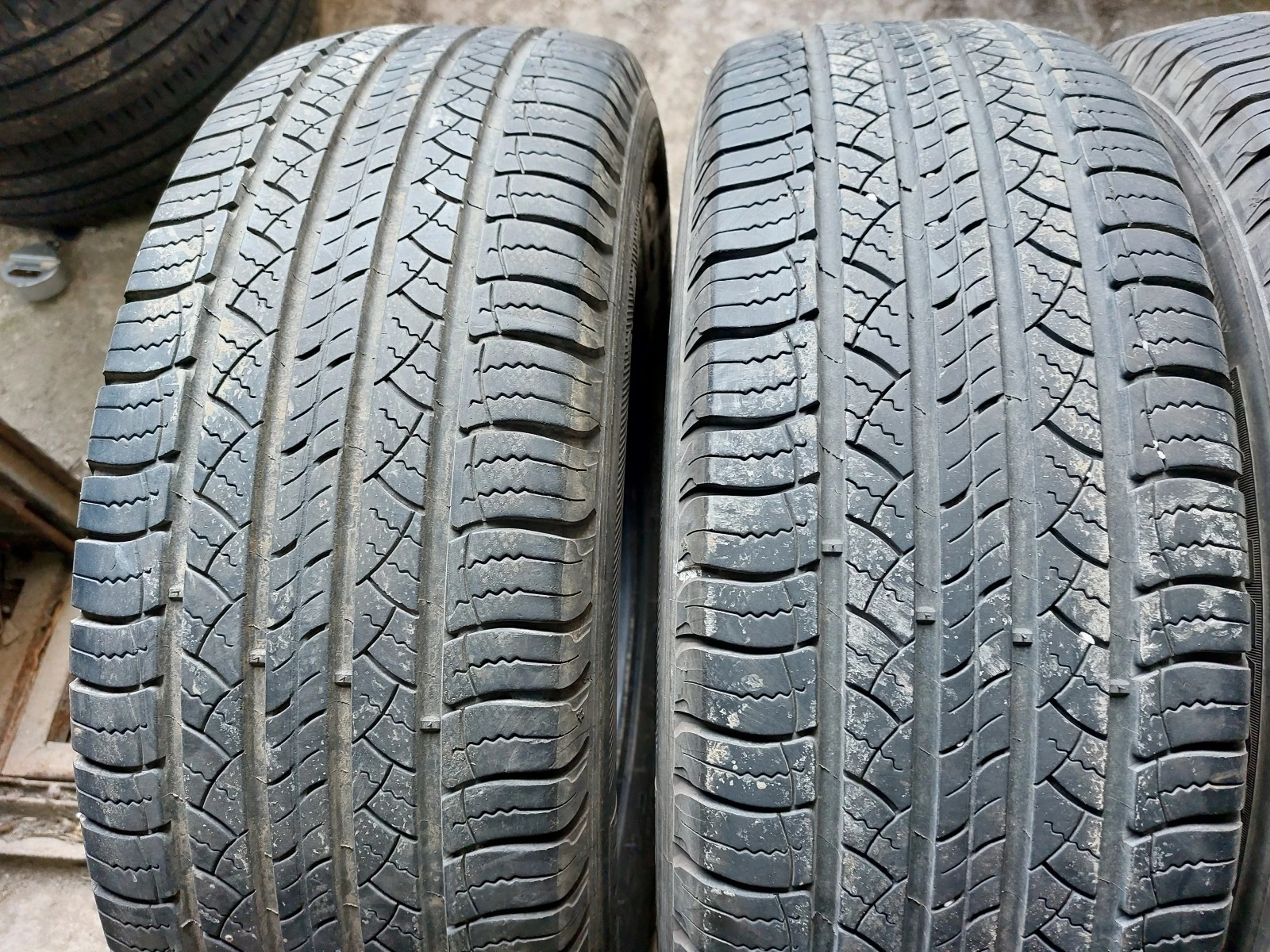 ���� 225/65R17 | Mobile.bg � ����������� 3