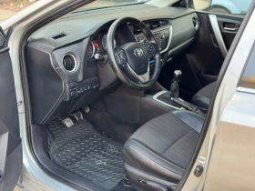 Toyota Auris, снимка 7