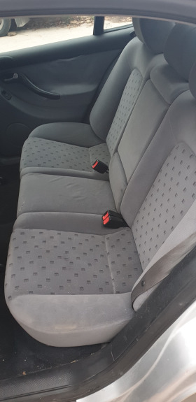 Seat Toledo 1.9 TDI, снимка 9 - Автомобили и джипове - 43358754