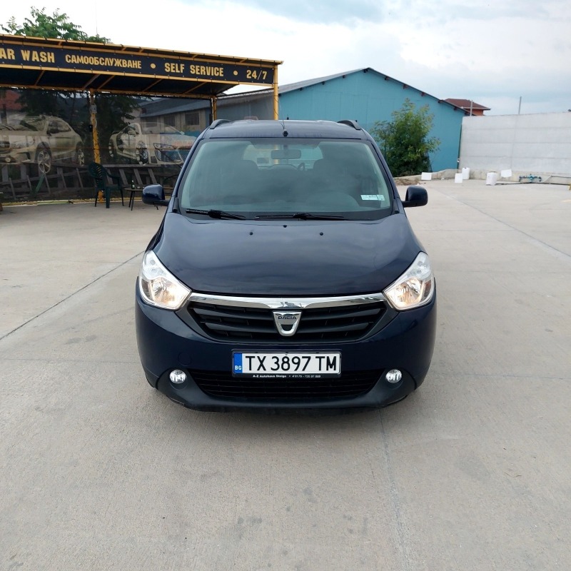 Dacia Lodgy 1.6 газ, снимка 1 - Автомобили и джипове - 46198354