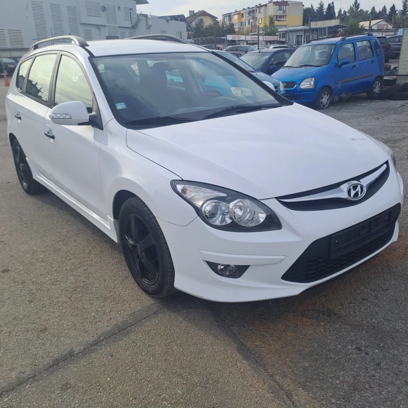 Hyundai I30 1.4, снимка 17 - Автомобили и джипове - 47457946