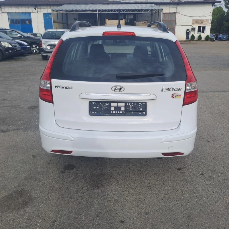 Hyundai I30 1.4, снимка 8 - Автомобили и джипове - 47457946