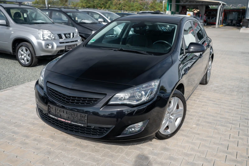 Opel Astra 1.4T* 140кс.* 2010г* LED* Ксенон, снимка 1 - Автомобили и джипове - 47463292