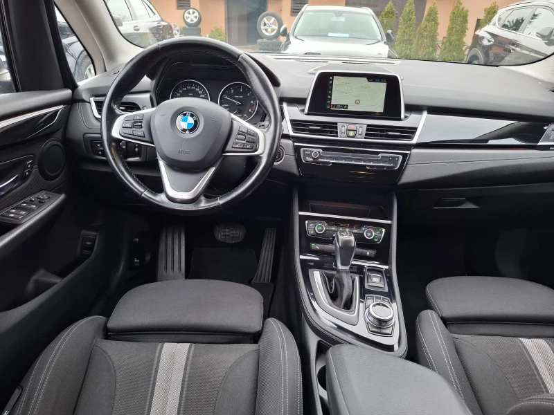 BMW 2 Gran Tourer 218 xDrive NAVI KAMERA AVTOMAT, снимка 8 - Автомобили и джипове - 47979244