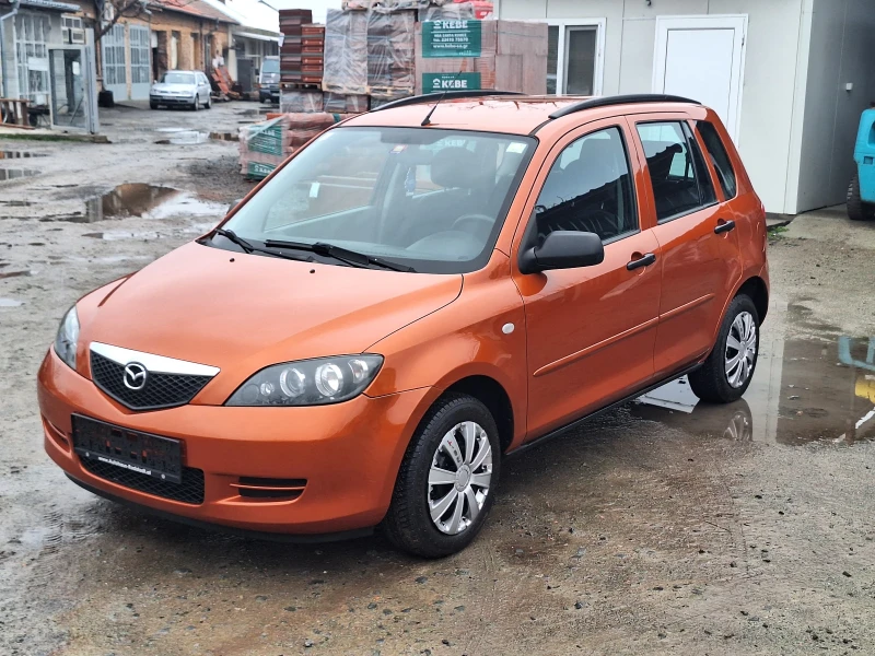 Mazda 2 1.25i, снимка 9 - Автомобили и джипове - 48350591