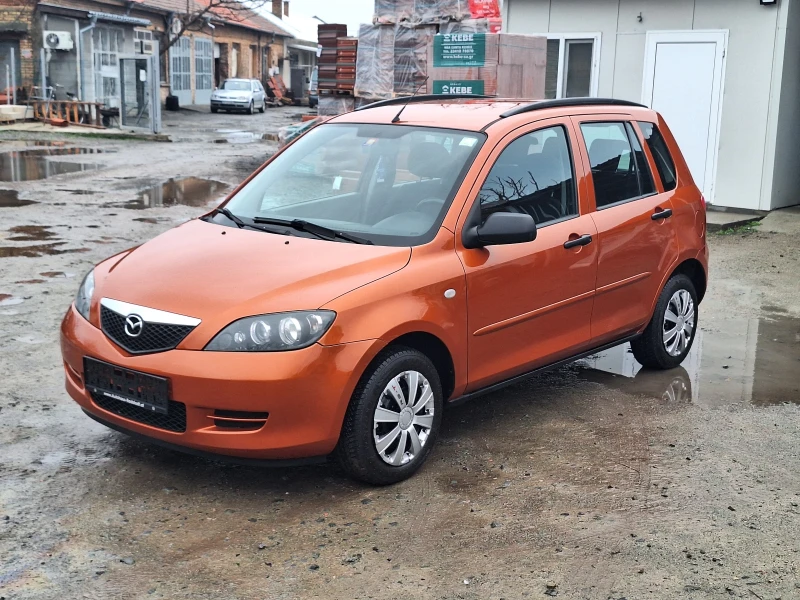 Mazda 2 1.25i, снимка 10 - Автомобили и джипове - 48350591