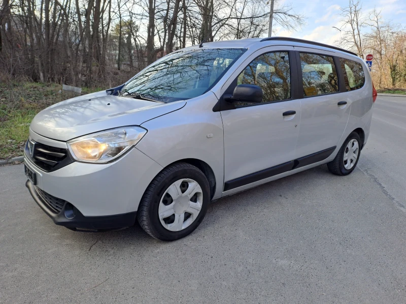 Dacia Lodgy 1.6i 83к.с 7места , снимка 3 - Автомобили и джипове - 48444010