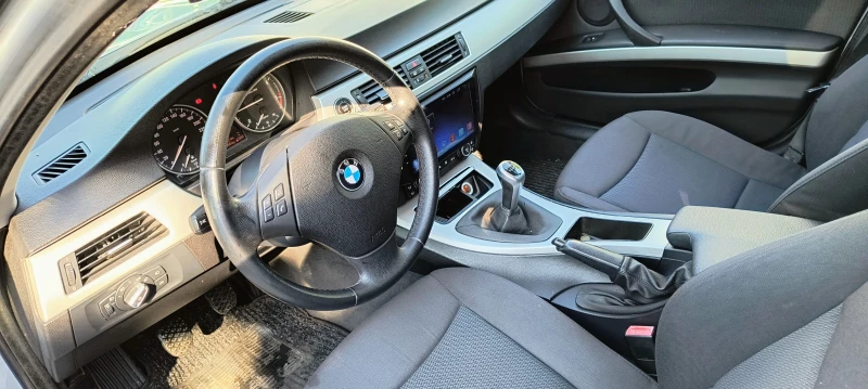 BMW 320 D, снимка 8 - Автомобили и джипове - 50804261
