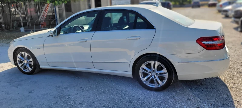 Mercedes-Benz E 220, снимка 8 - Автомобили и джипове - 50958857