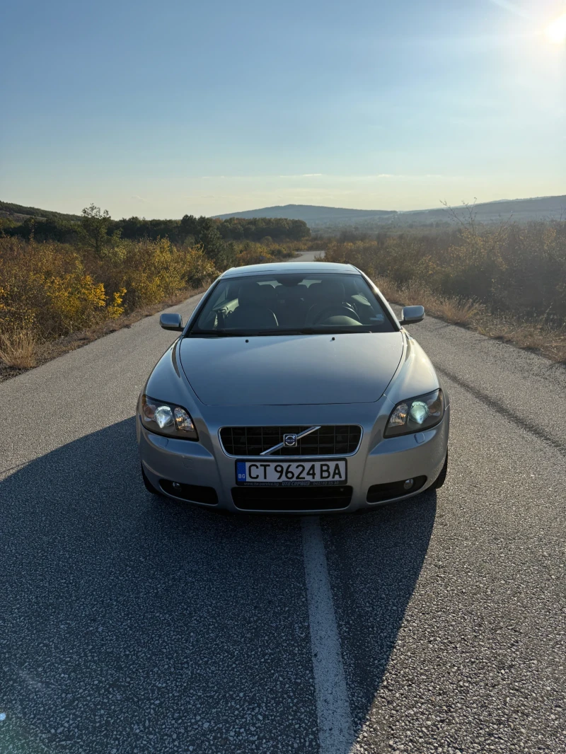 Volvo C70 2.5 T5 220к.с., снимка 4 - Автомобили и джипове - 52432363