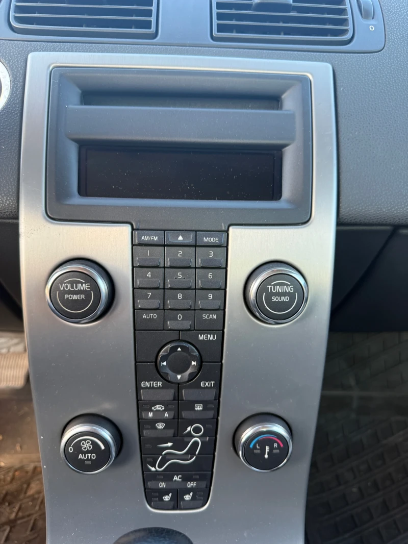 Volvo C70 2.5 T5 220к.с., снимка 12 - Автомобили и джипове - 52432363