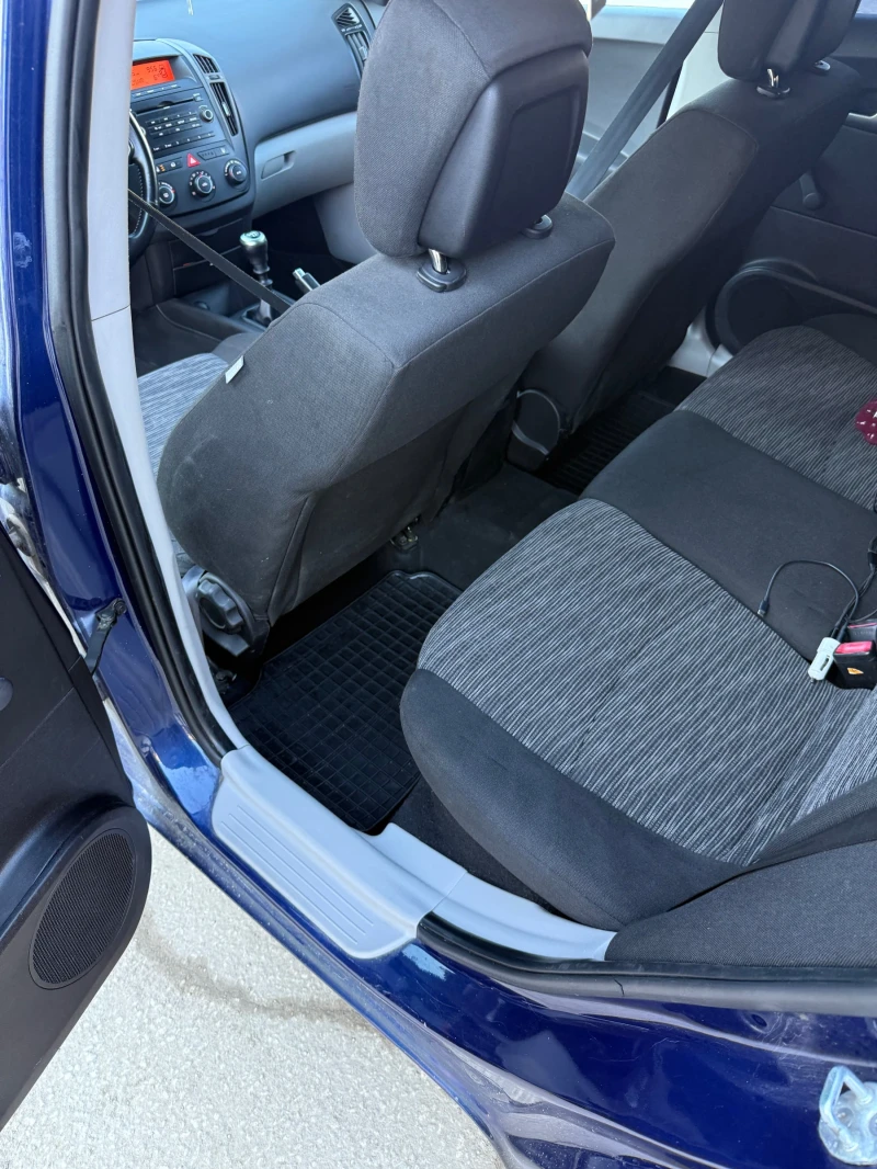 Kia Ceed, снимка 7 - Автомобили и джипове - 52529712