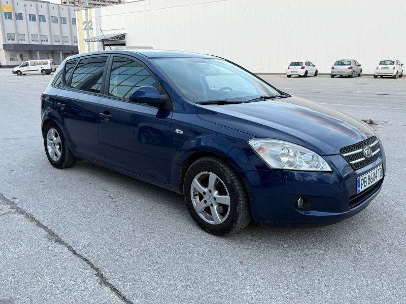 Kia Ceed, снимка 5 - Автомобили и джипове - 52529712