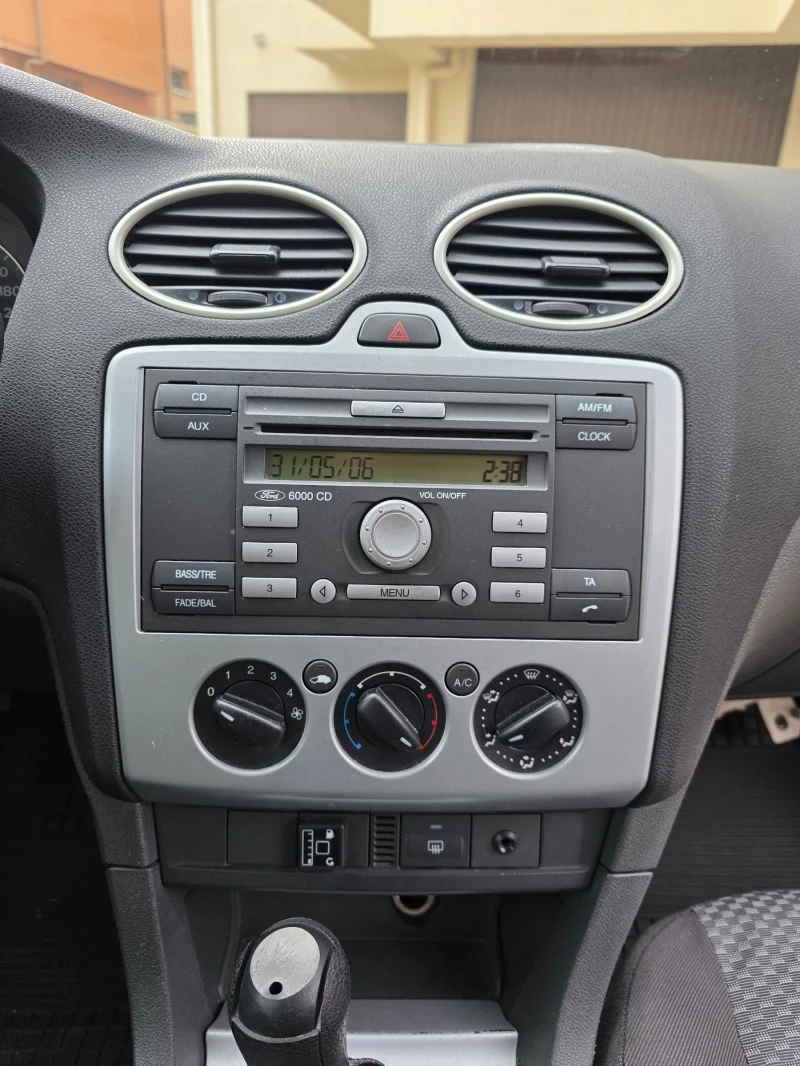 Ford Focus, снимка 17 - Автомобили и джипове - 52731537