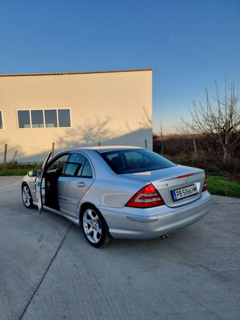 Mercedes-Benz C 200 200CDI, снимка 7 - Автомобили и джипове - 52740652