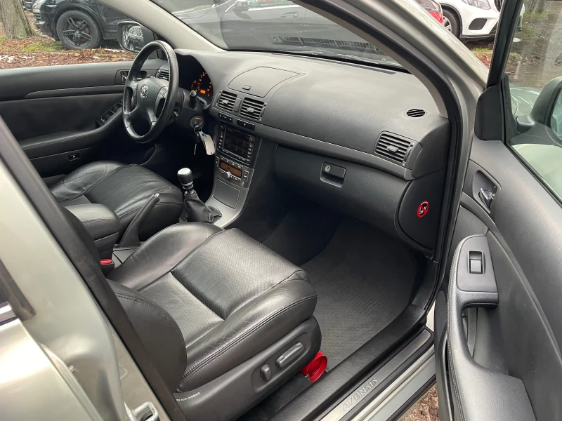 Toyota Avensis 2.0-D4D FACELIFT-НАВИ-КОЖА-КСЕНОН-ТОП, снимка 10 - Автомобили и джипове - 53056814
