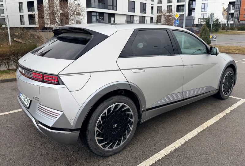 Hyundai Ioniq 5 Long range AWD, снимка 4 - Автомобили и джипове - 53331307