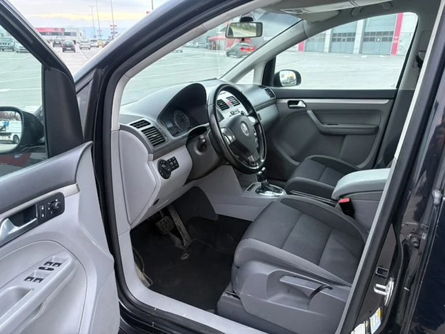 VW Touran  - изображение 8