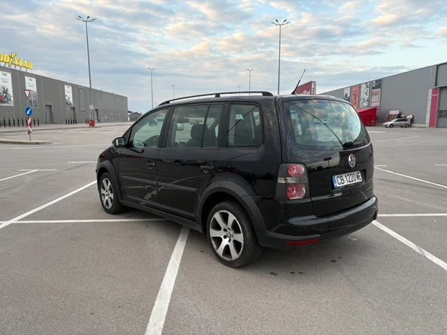 VW Touran  - изображение 2