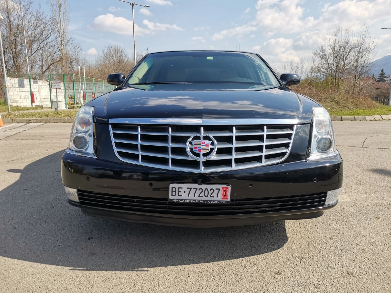 Cadillac DTS 4.6 SWISS - изображение 2