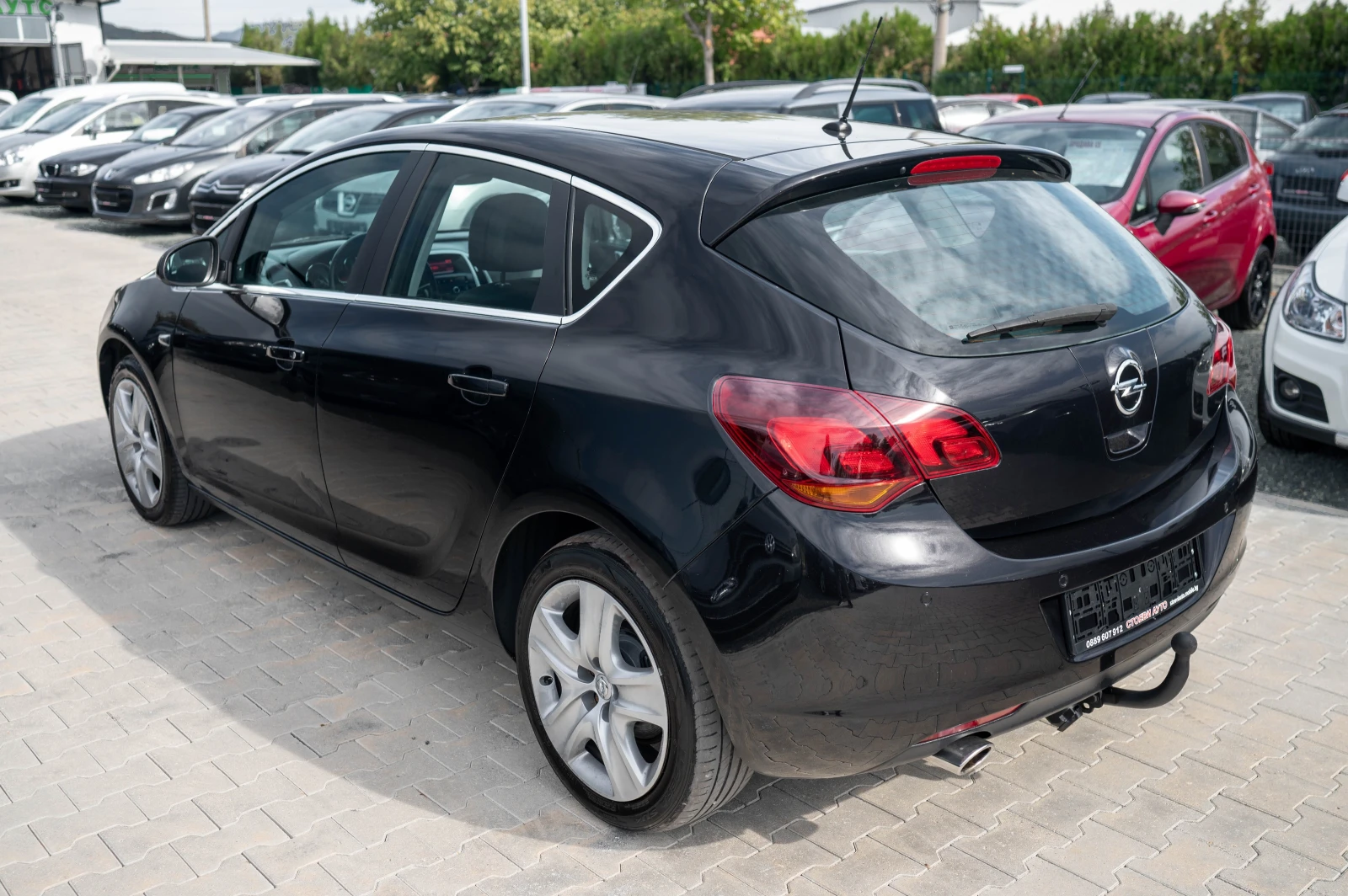 Opel Astra 1.4T* 140кс.* 2010г* LED* Ксенон - изображение 7