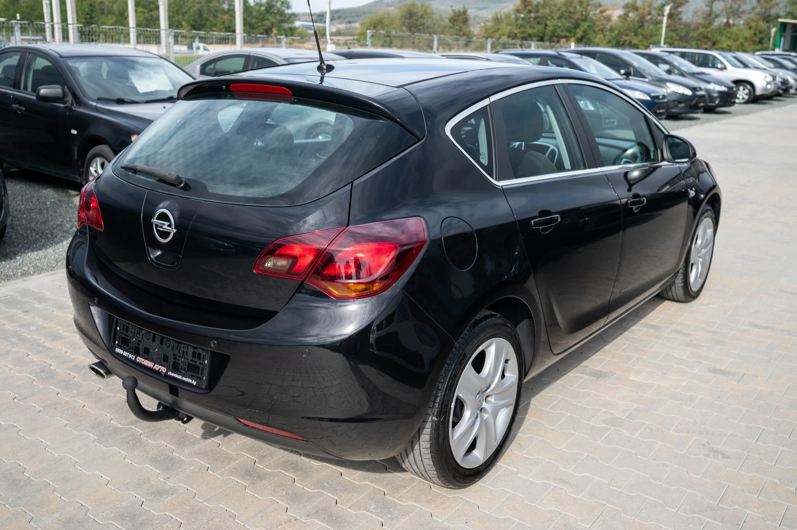 Opel Astra 1.4T* 140кс.* 2010г* LED* Ксенон - изображение 6