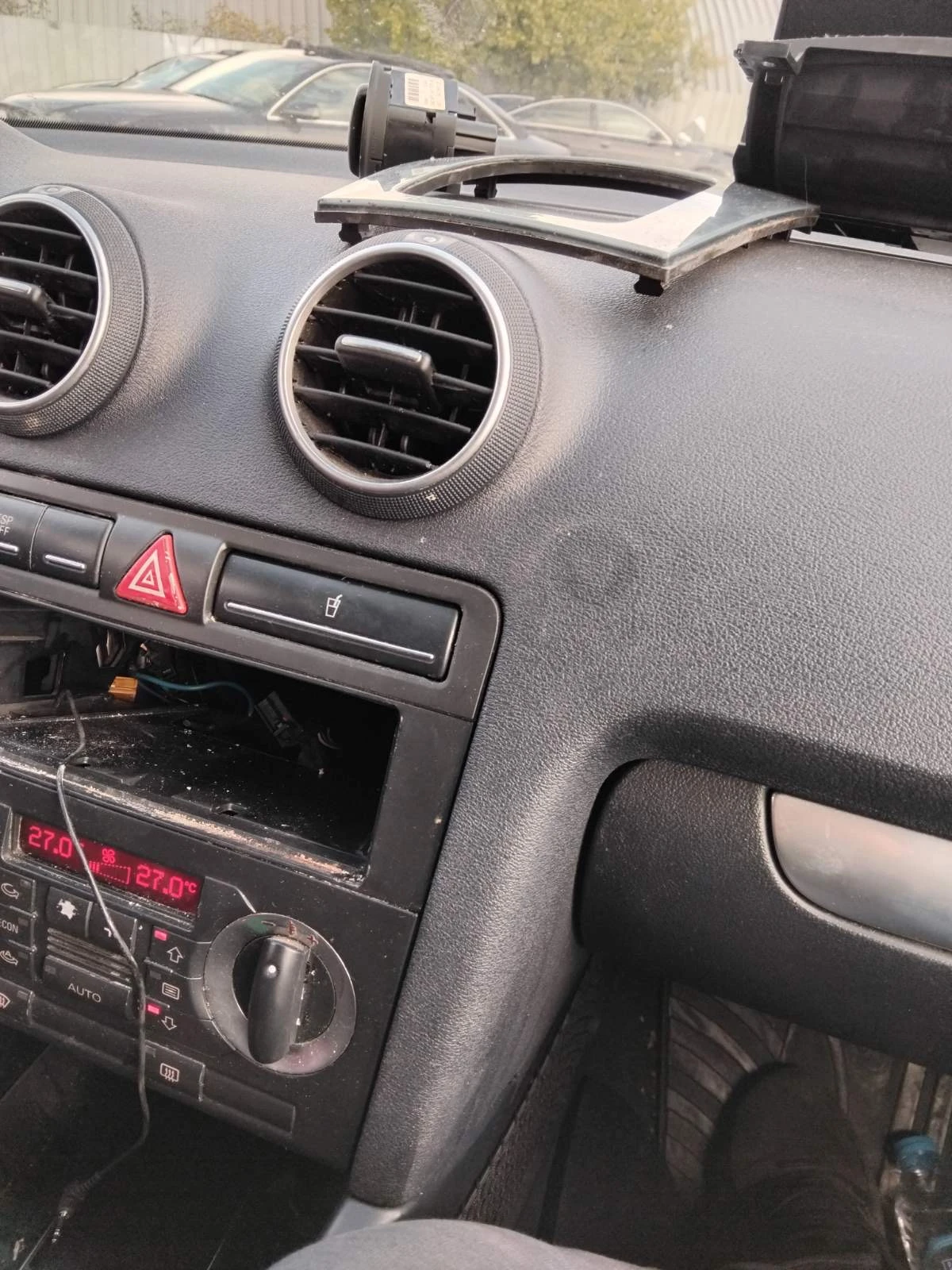 Audi A3 2.0 TDI BKD 140 КОНЯ DSG - изображение 8