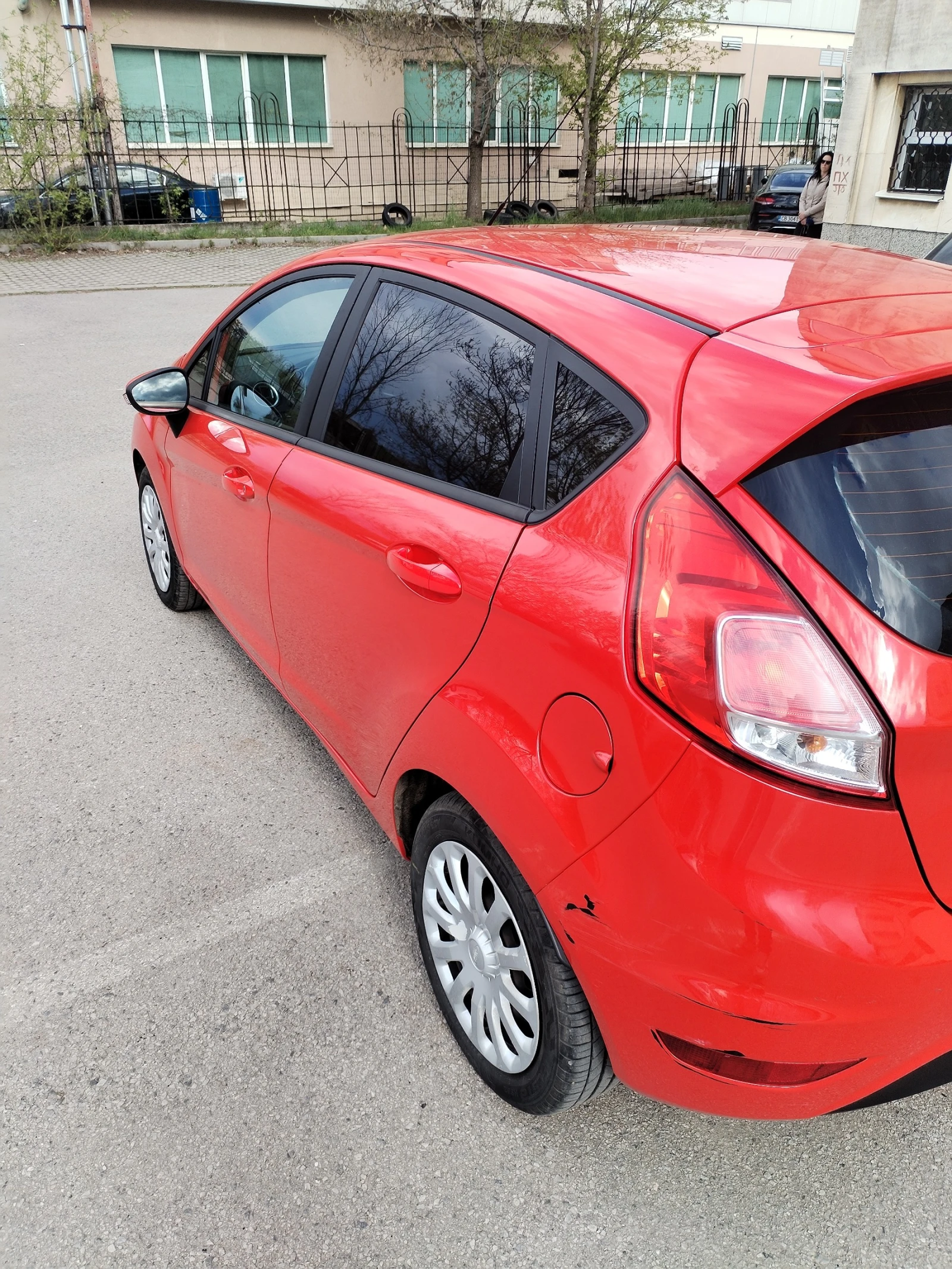 Ford Fiesta 1.25 бензин - изображение 7