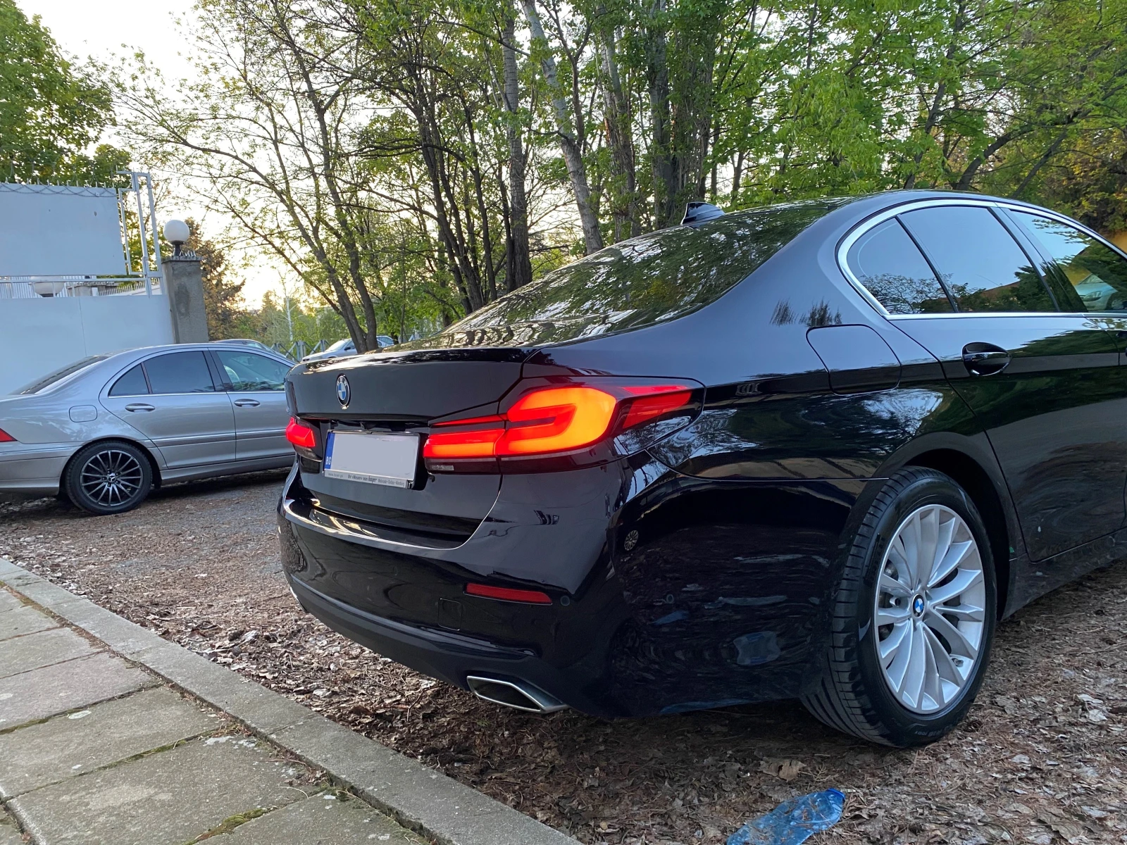 BMW 520 d Гаранция; Harmon Kardon; 1 собственик - изображение 6