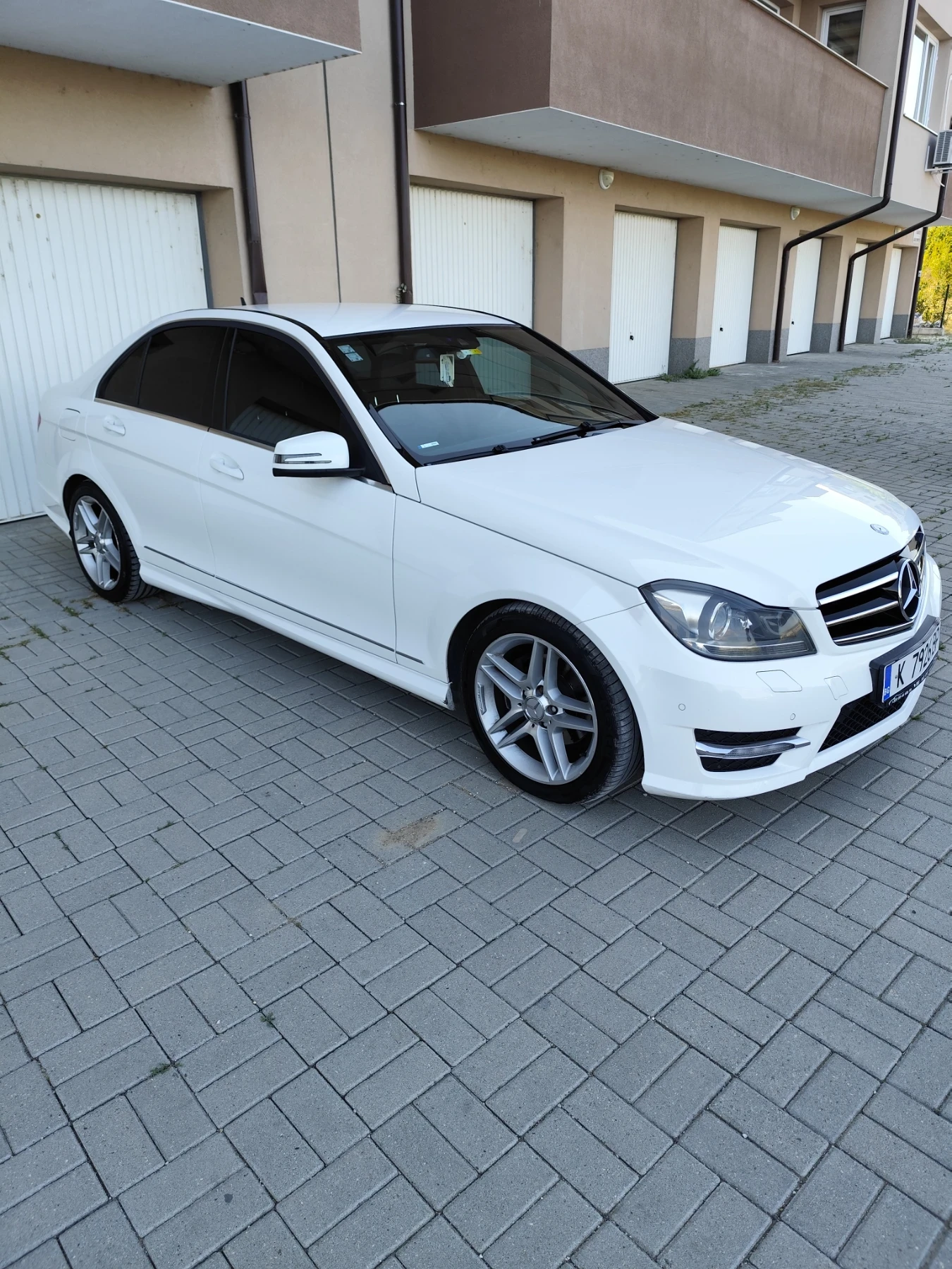 Mercedes-Benz C 220 AMG - изображение 3