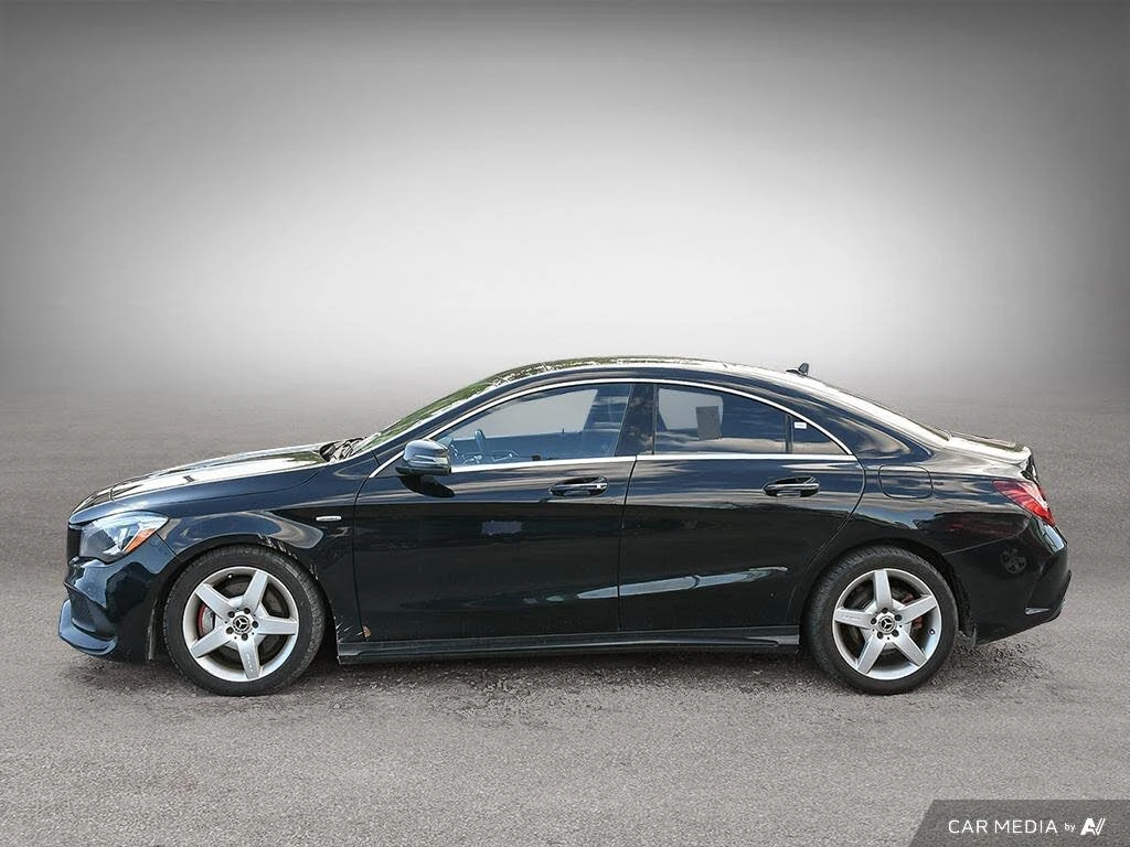 Mercedes-Benz CLA 250 4MATIC* AMG-пакет* подгрев* спорт седалки* амбиент - изображение 4