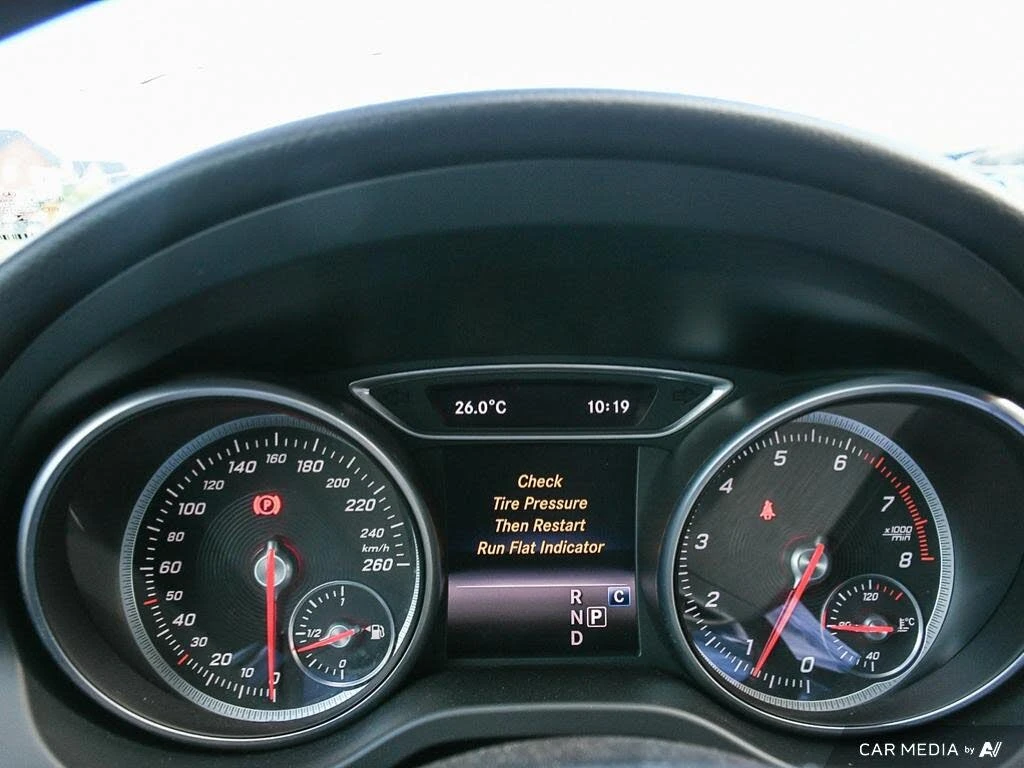 Mercedes-Benz CLA 250 4MATIC* AMG-пакет* подгрев* спорт седалки* амбиент - изображение 10