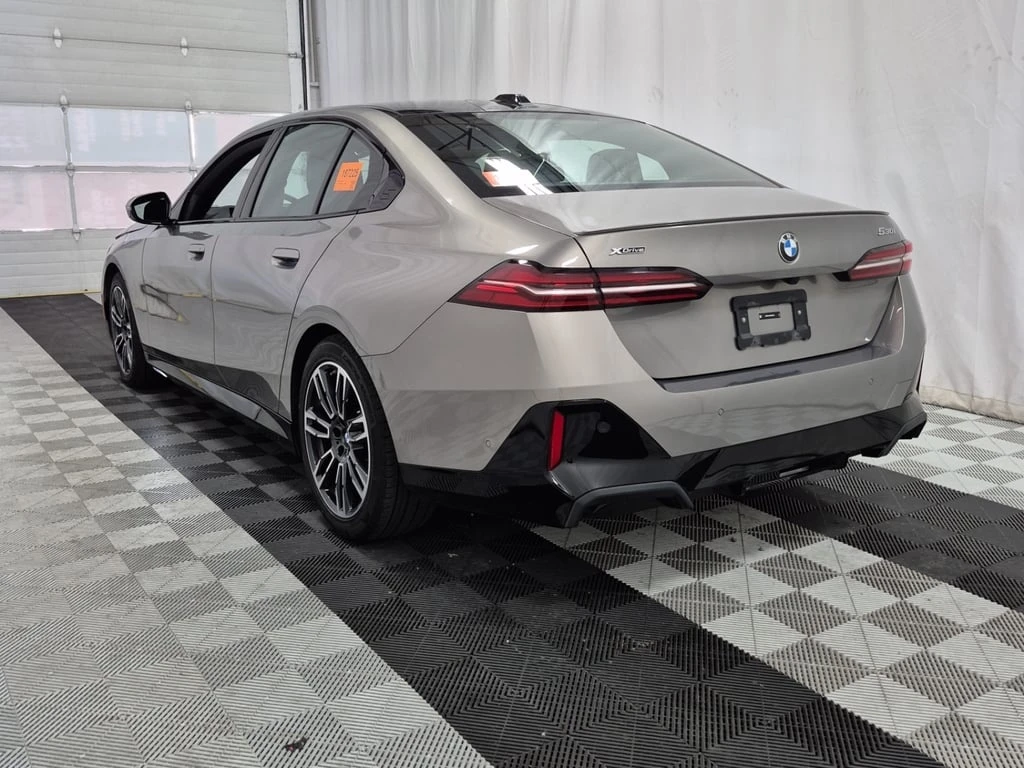 BMW 530 * 530I XDRIVE * CARFAX * БЕЗ ПЪРВОНАЧАЛНА ВНОСКА - изображение 4