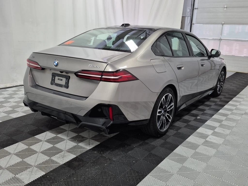 BMW 530 * 530I XDRIVE * CARFAX * БЕЗ ПЪРВОНАЧАЛНА ВНОСКА - изображение 3