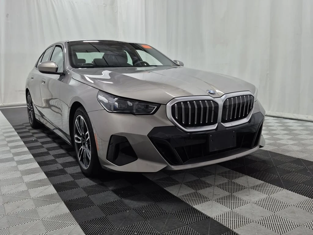 BMW 530 * 530I XDRIVE * CARFAX * БЕЗ ПЪРВОНАЧАЛНА ВНОСКА - изображение 2