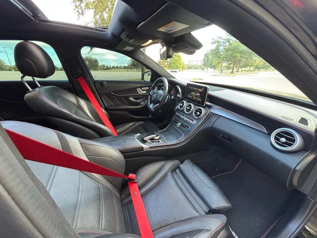 Mercedes-Benz C 450 AMG  - изображение 3