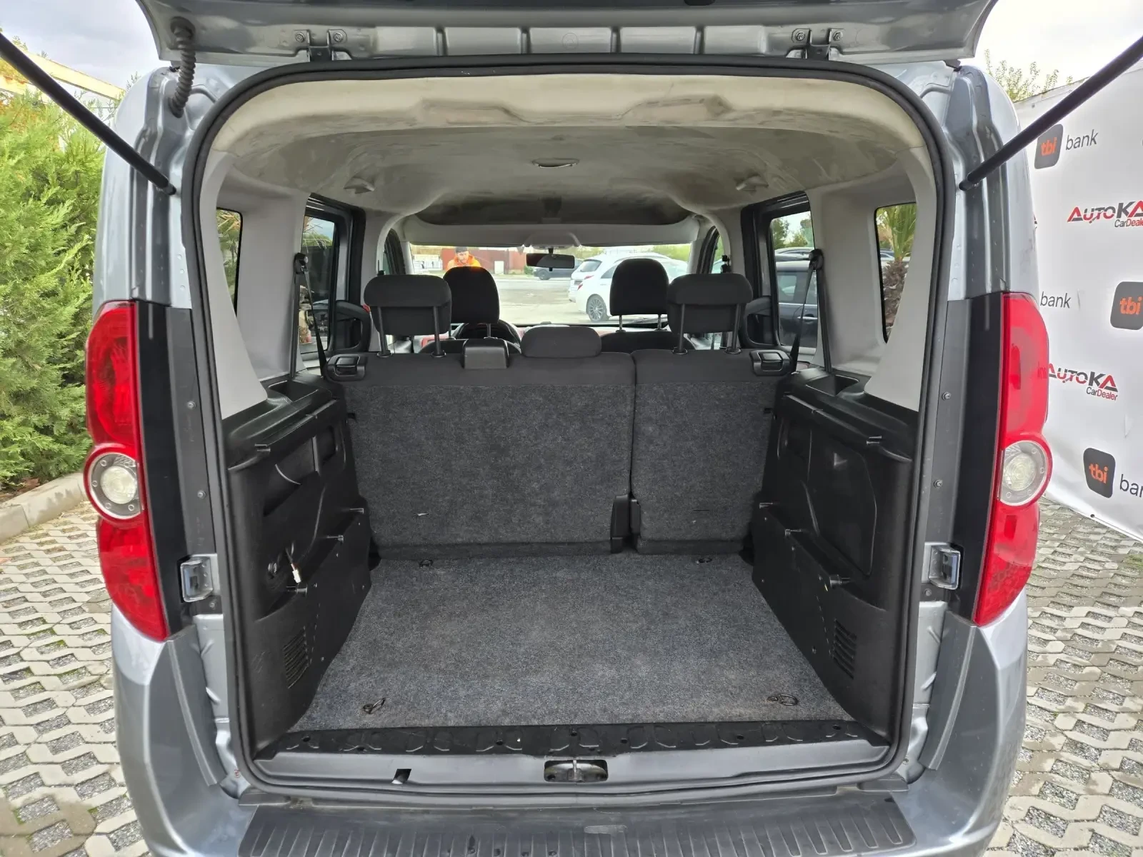 Fiat Doblo 1.4i-120kc= ЗАВОДСКИ МЕТАН= 6СК= КЛИМАТРОНИК - изображение 10