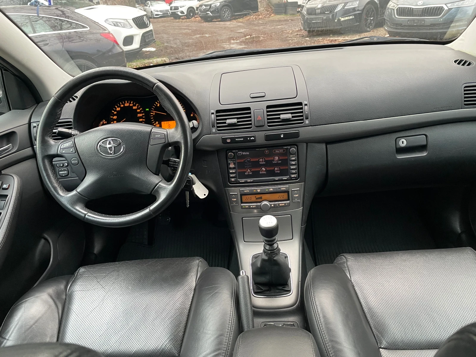 Toyota Avensis 2.0-D4D FACELIFT-НАВИ-КОЖА-КСЕНОН-ТОП - изображение 9