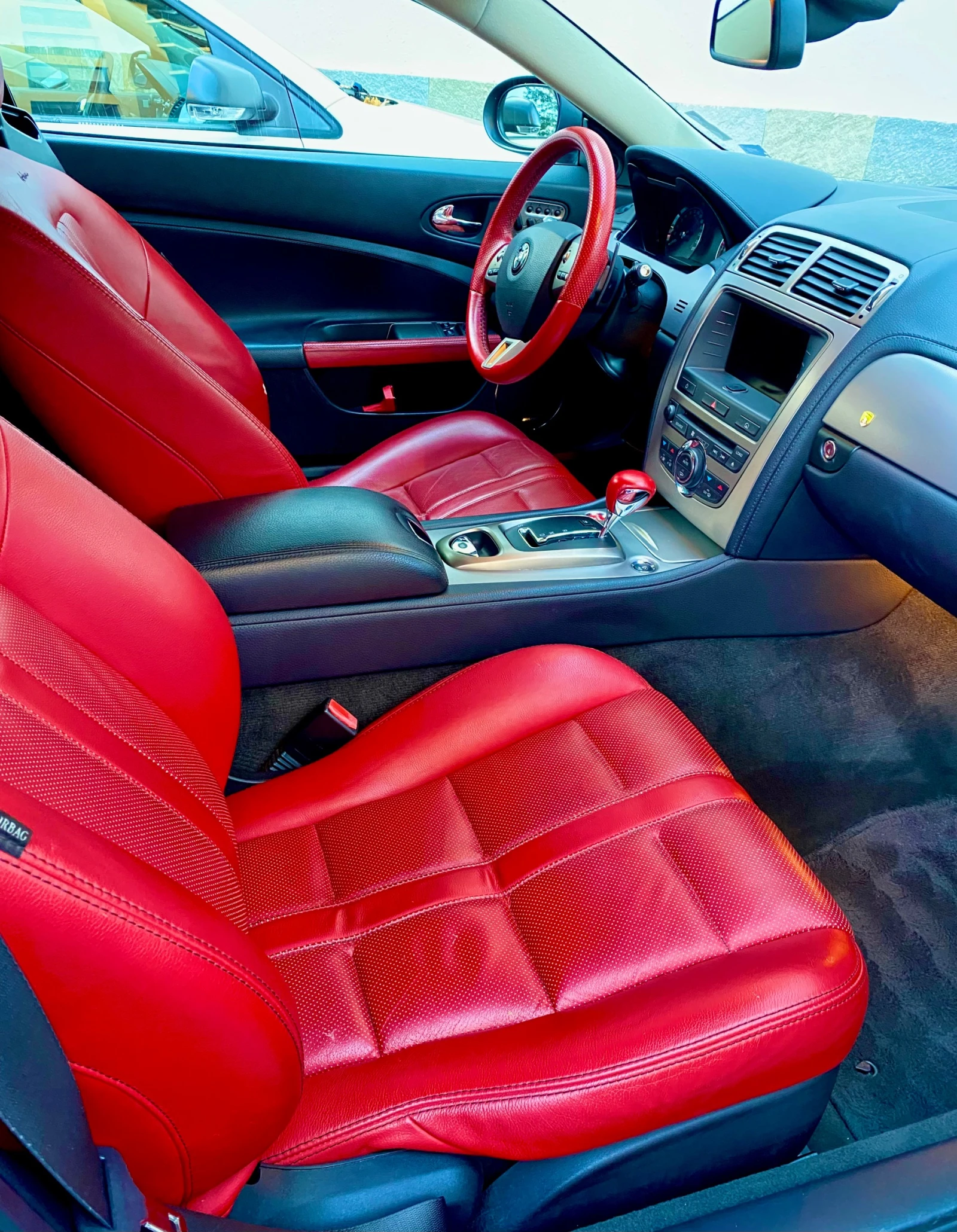 Jaguar X-type 4.2 - изображение 6