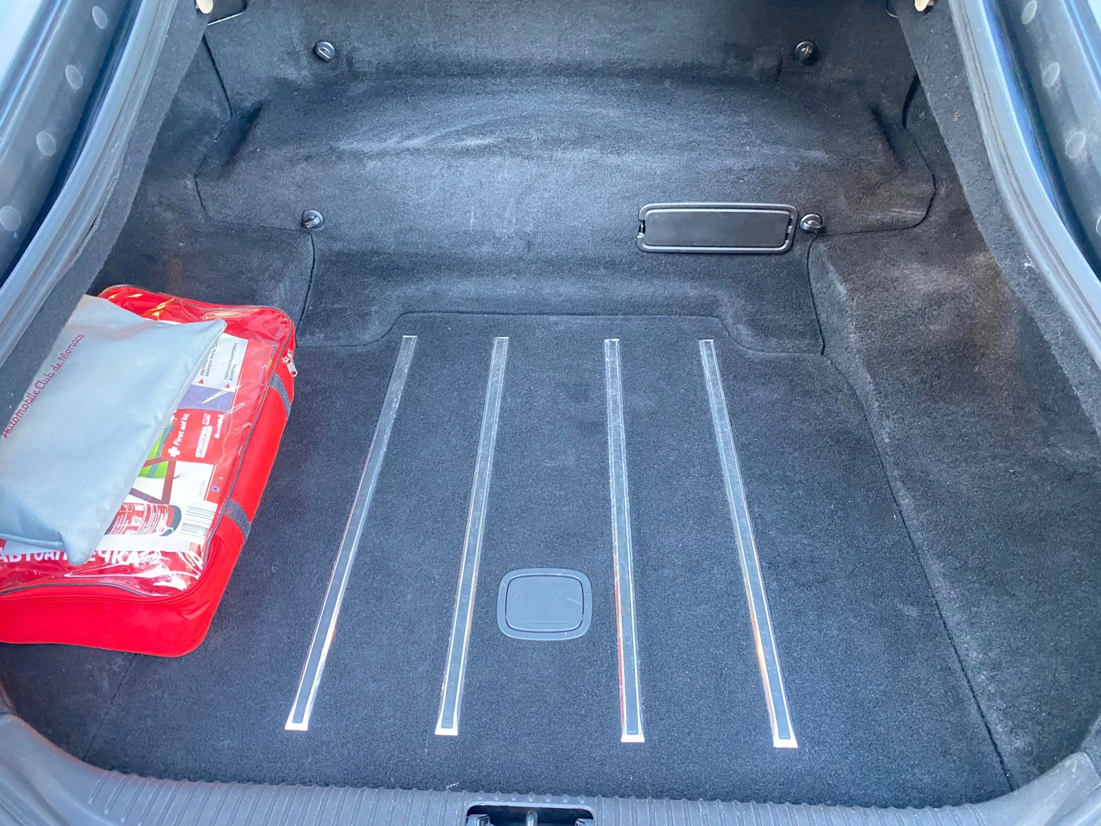 Jaguar X-type 4.2 - изображение 5