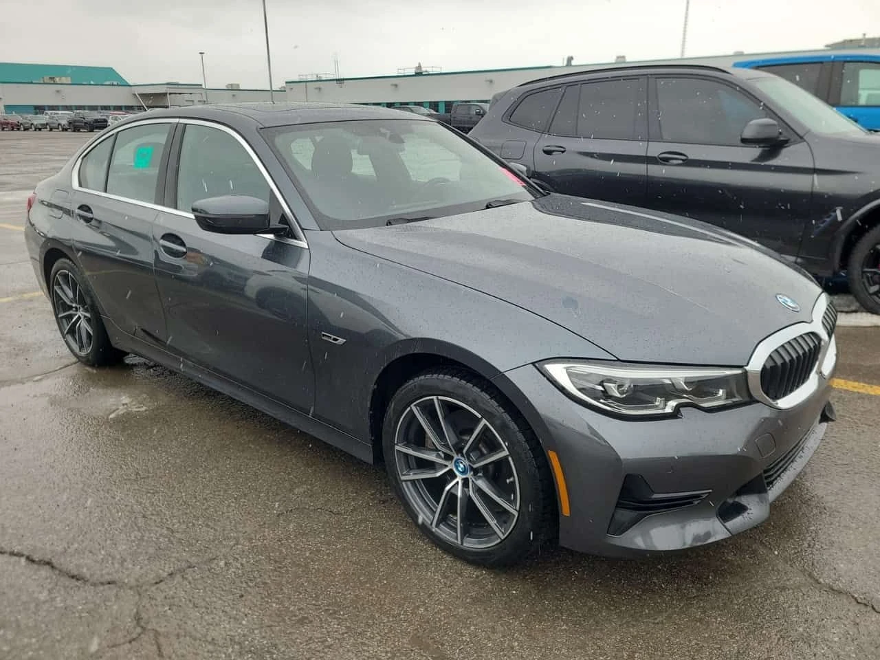 BMW 330 * 330E XDRIVE * CARFAX * ЦЕНА ДО БГ, снимка 2 - Автомобили и джипове - 54043167
