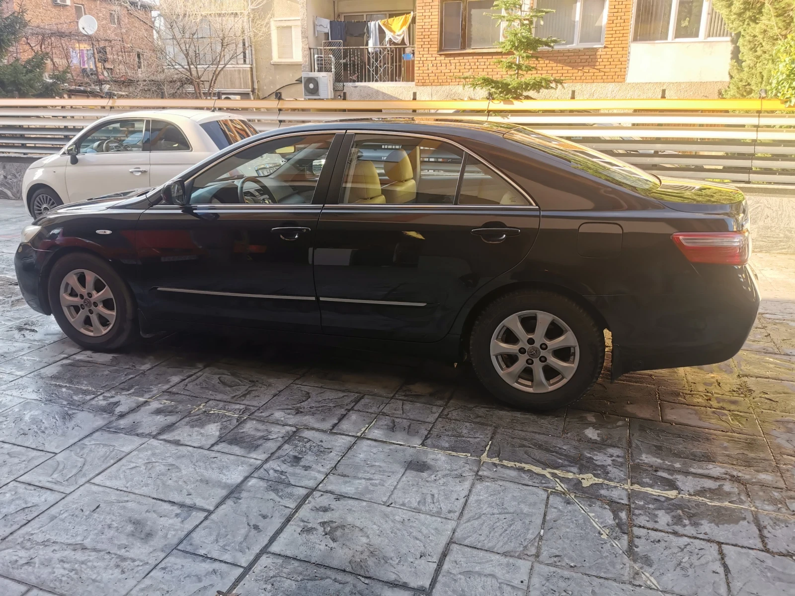 Toyota Camry, снимка 4 - Автомобили и джипове - 54116125