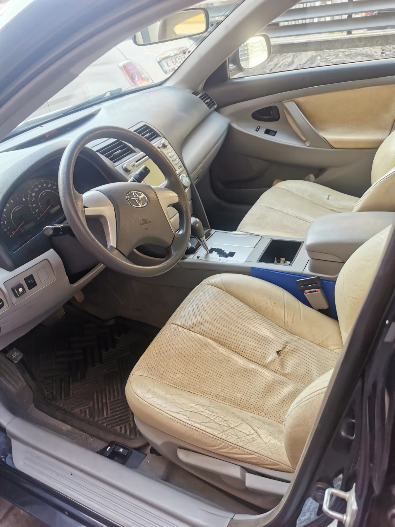 Toyota Camry, снимка 6 - Автомобили и джипове - 54116125