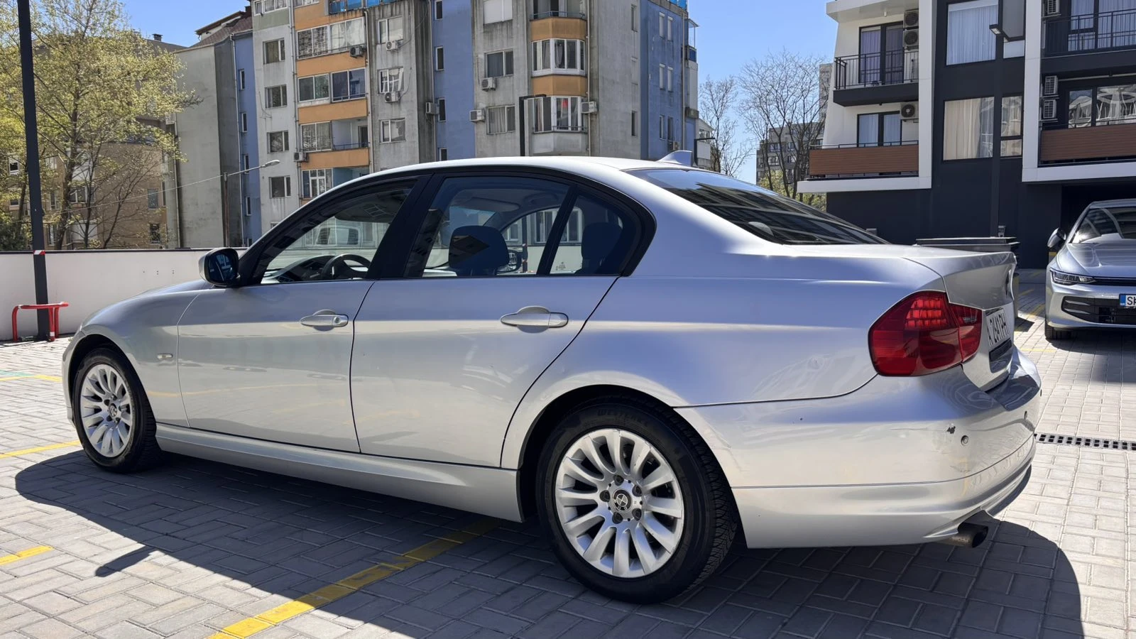 BMW 318, снимка 6 - Автомобили и джипове - 54335255