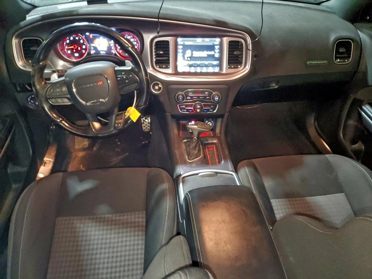 Dodge Charger 6.4l Scat Pack* RWD, снимка 8 - Автомобили и джипове - 54362336