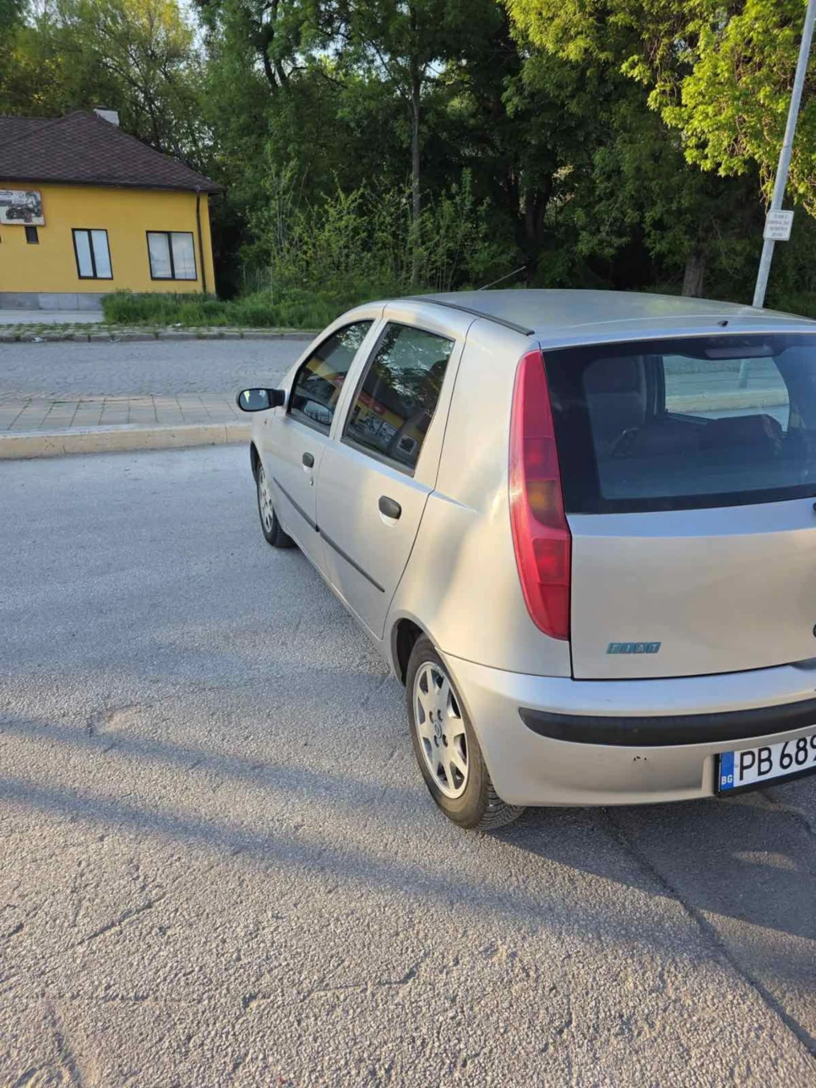 Fiat Punto 1.2, снимка 5 - Автомобили и джипове - 54383573