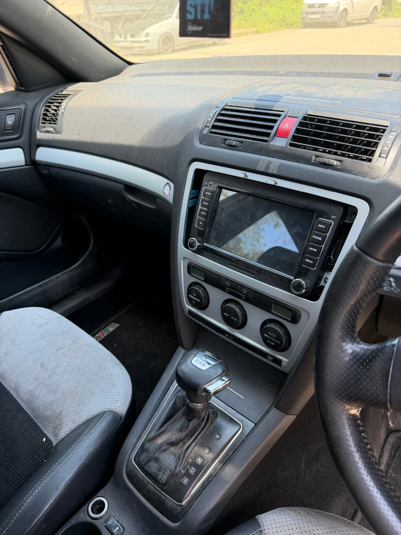 Skoda Octavia 2.0tdi vrs dsg, снимка 8 - Автомобили и джипове - 54459304