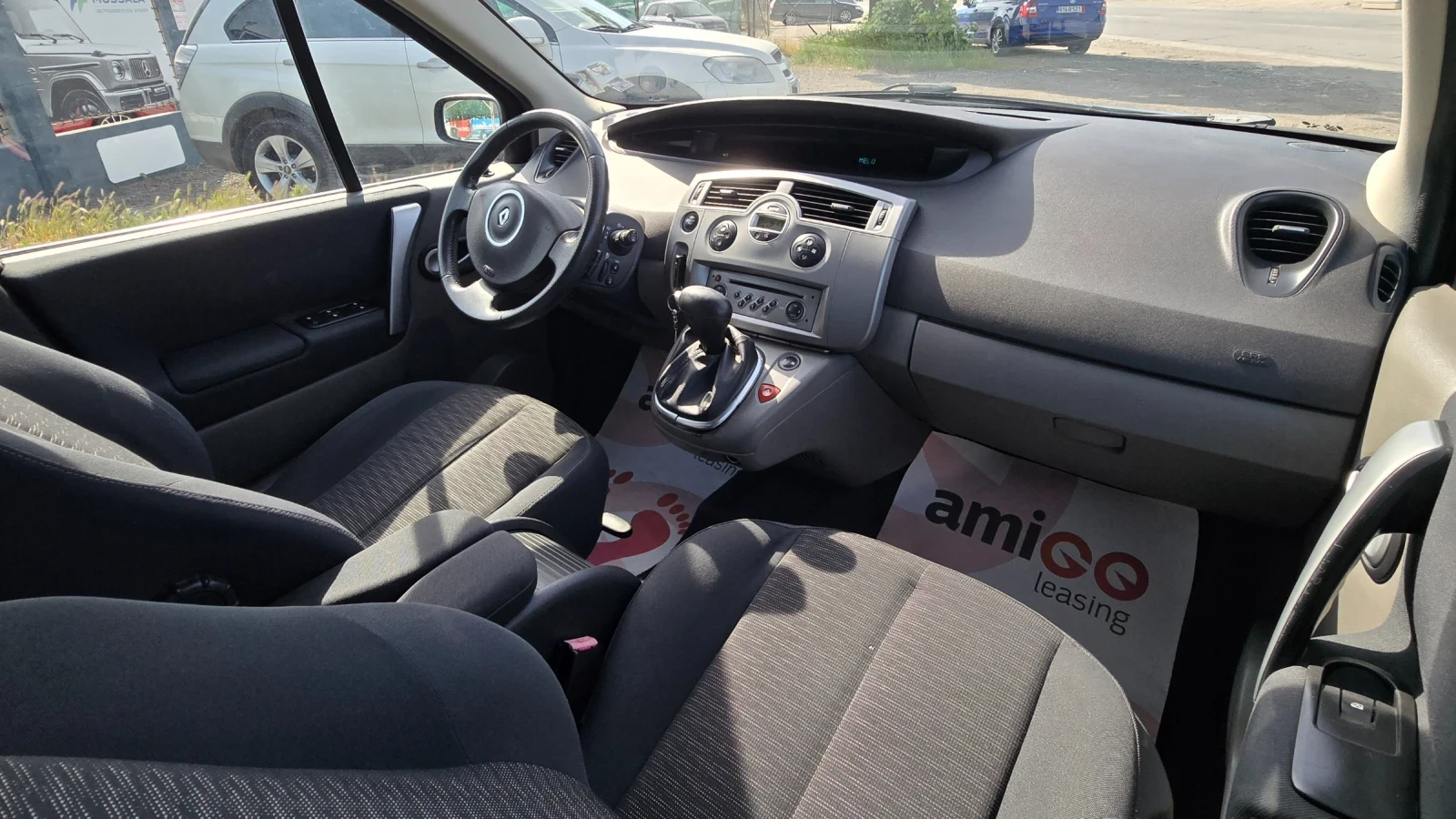 Renault Scenic FACE* АВТОМАТ* , снимка 15 - Автомобили и джипове - 54567413
