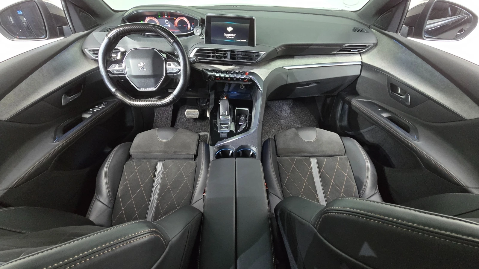 Peugeot 5008 2.0* BlueHDI * GT* Navi* Camera* Keyless, снимка 9 - Автомобили и джипове - 54586525