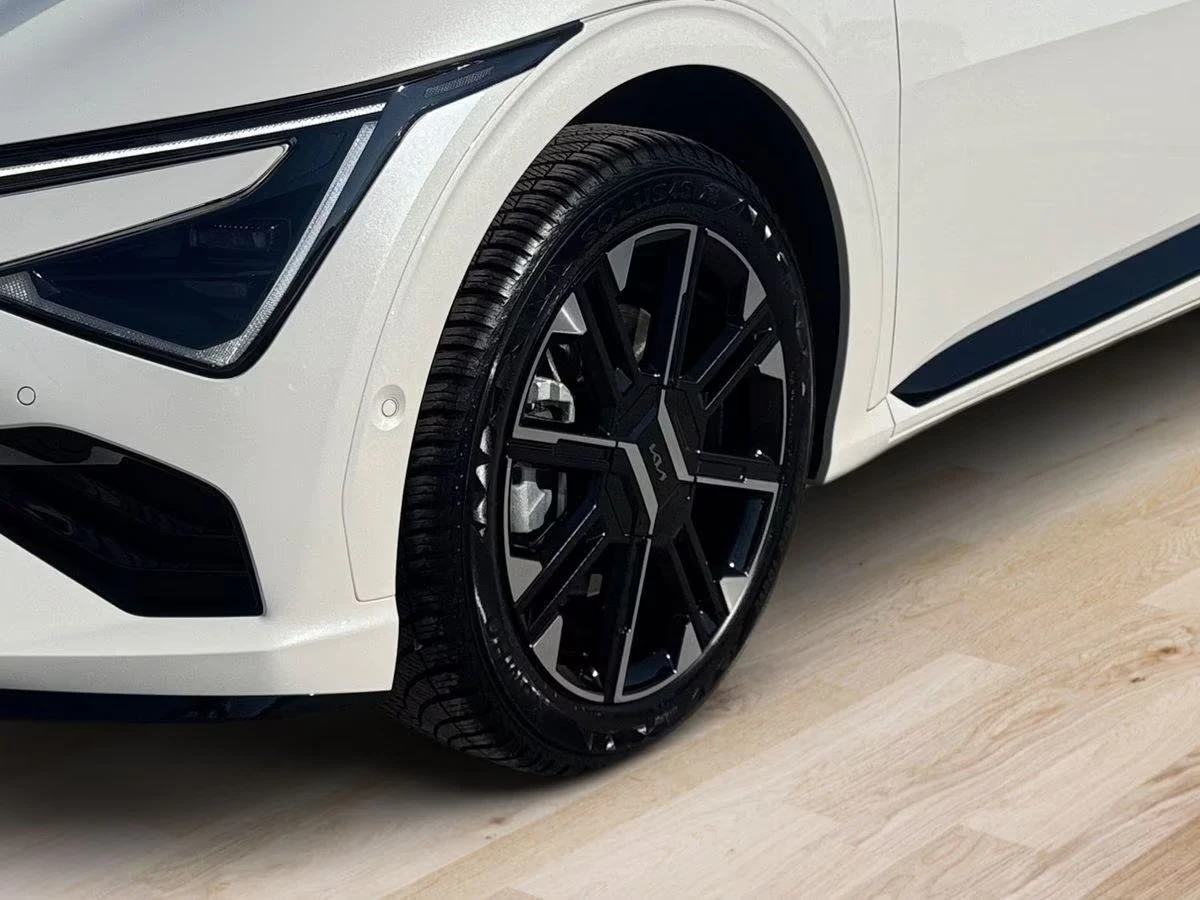 Kia EV6 GT-Line FACELIFT AWD 84kWh Warranty! Full Options! | Mobile.bg � ����������� 6